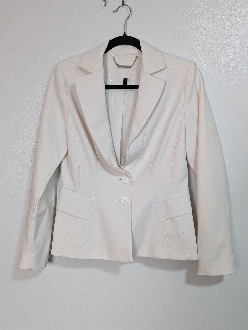 White House Black Market White Tailored Button Blazer Size 6 Cream Suit Jacket